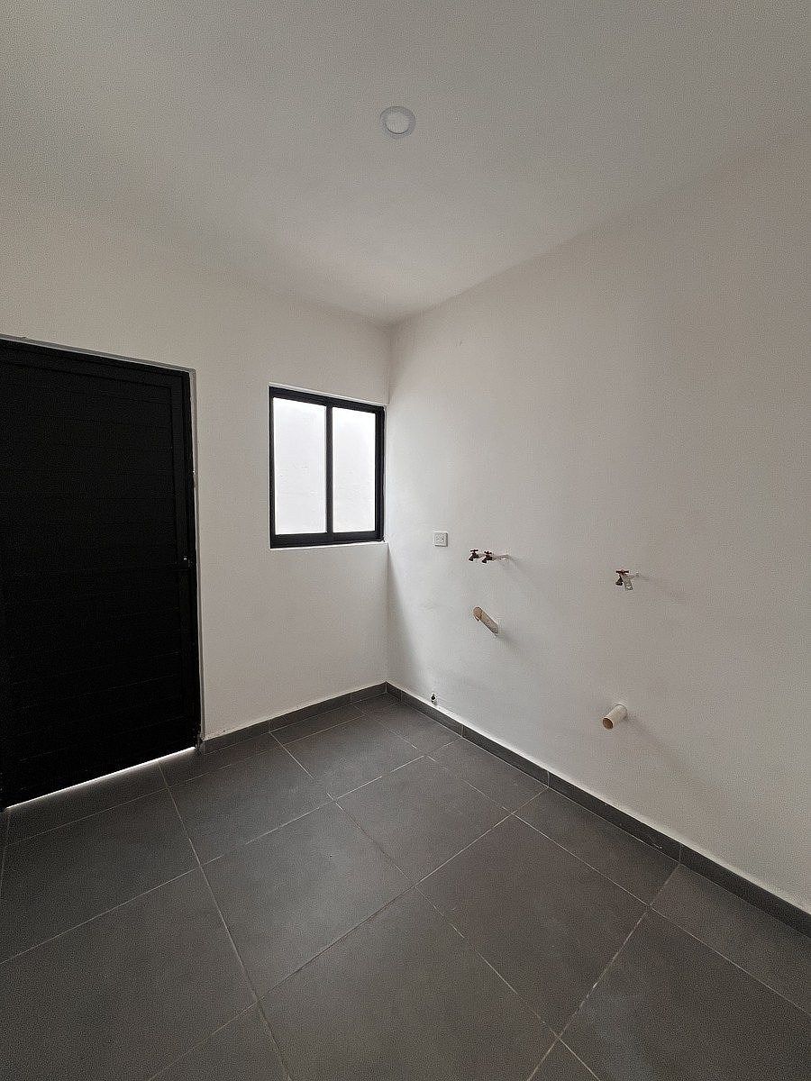 House in Conkal, Conkal, photo 8 of 17
