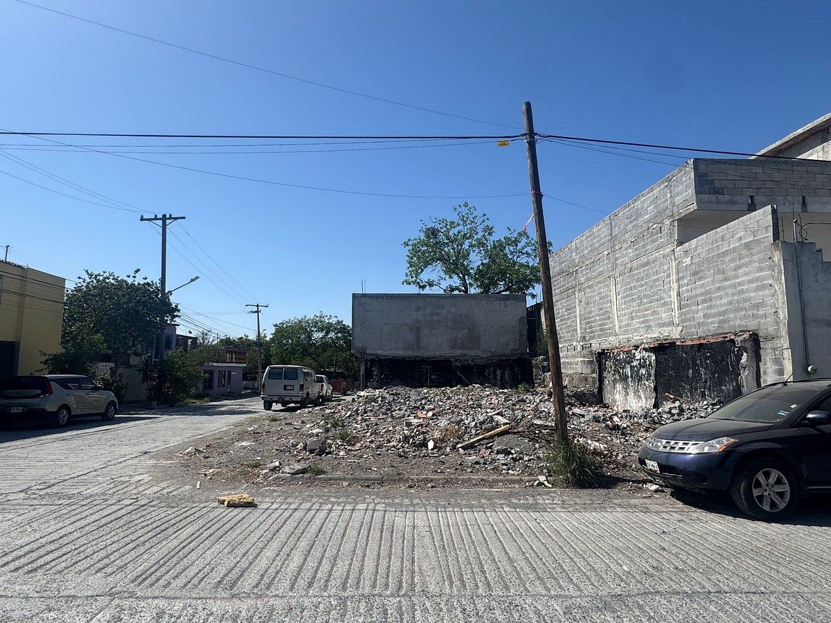 TERRENO EN VENTA EN ESQUINA. Col. Nuevo León, Guadalupe, N.L., foto 1 de 4