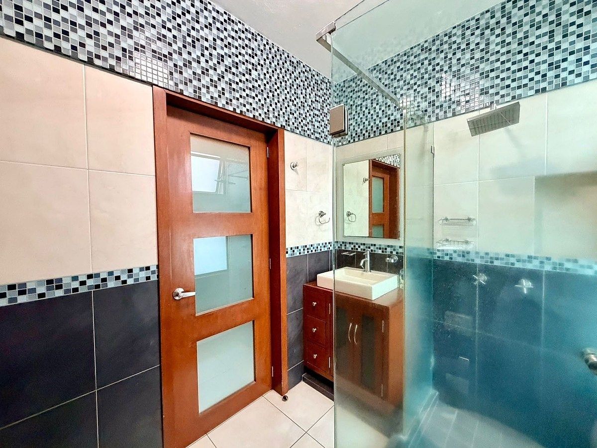 Casa em condomínio fechado em Fraccionamiento Real de Valdepeñas, Zapopan, foto 18 de 32