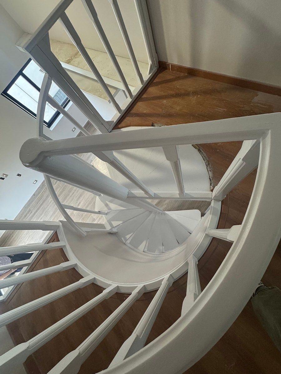 Escalera de caracol en Tapanco, foto 11 de 15