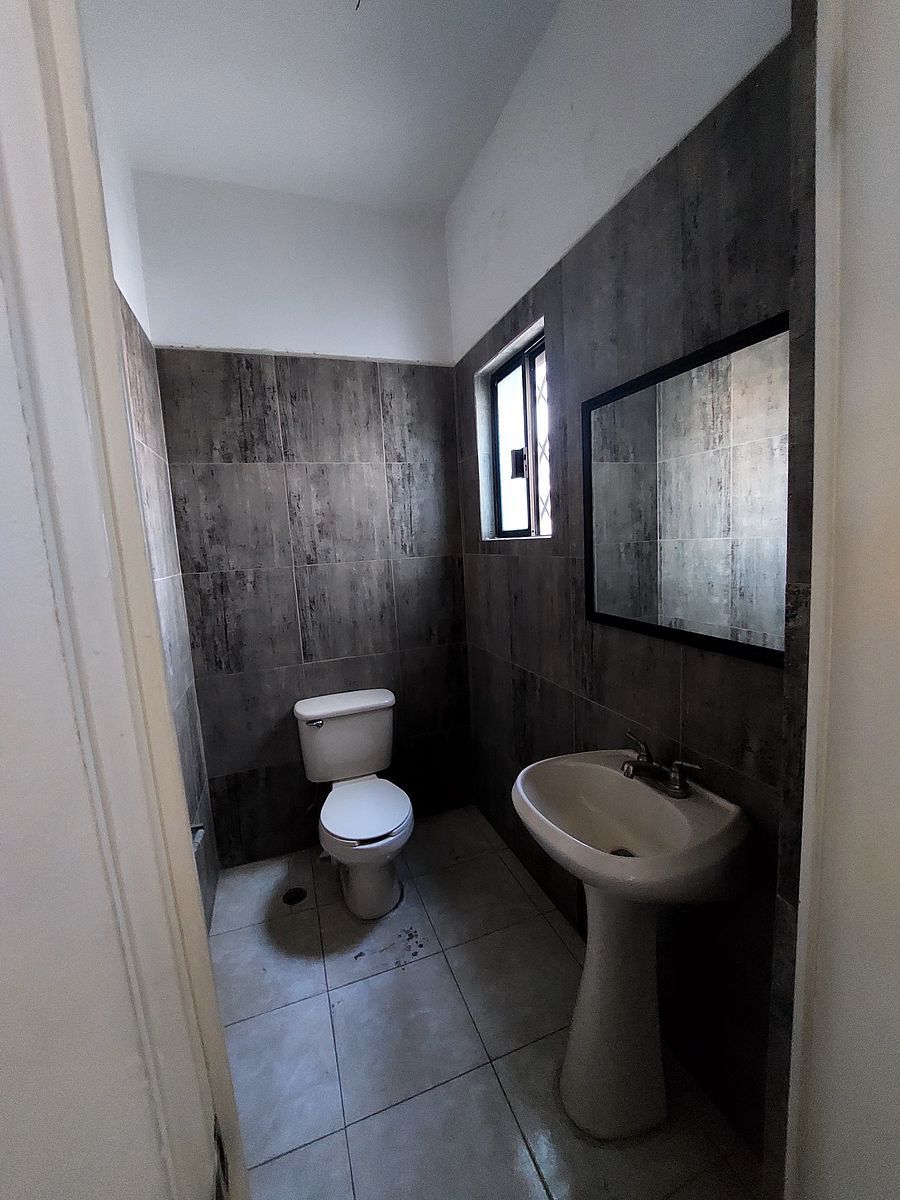 Sala Comercial em Los Doctores, Monterrey, foto 8 de 12