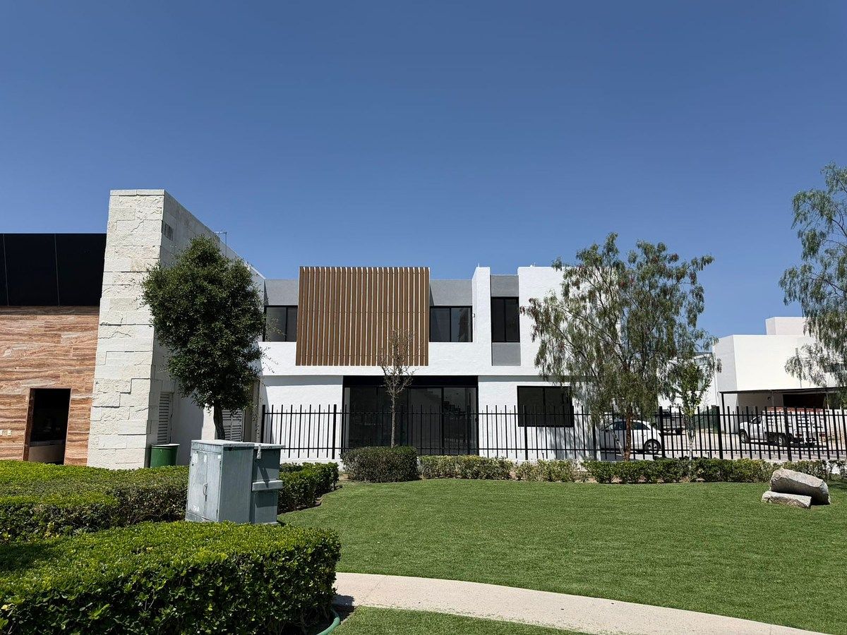 Casa en condominio en St Ángelo Residence, Jesús María, foto 2 de 30