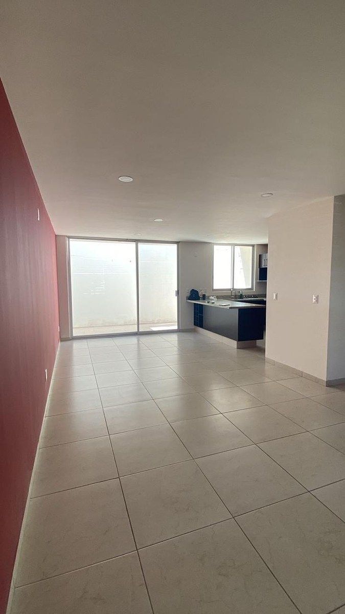 Casa en venta ubicada en El Refugio Querétaro, foto 1 de 46