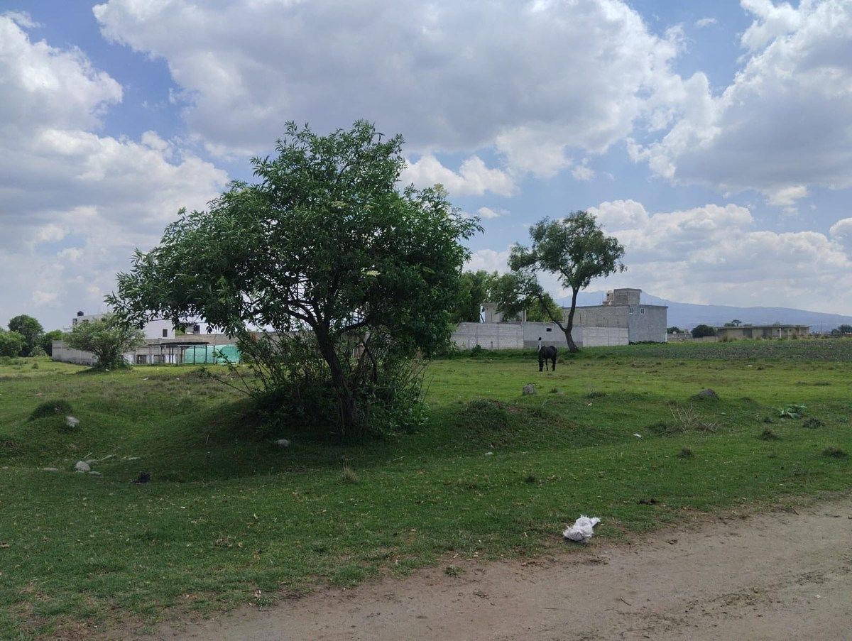 Lote em San Miguel Totocuitlapilco, Metepec, foto 2 de 9