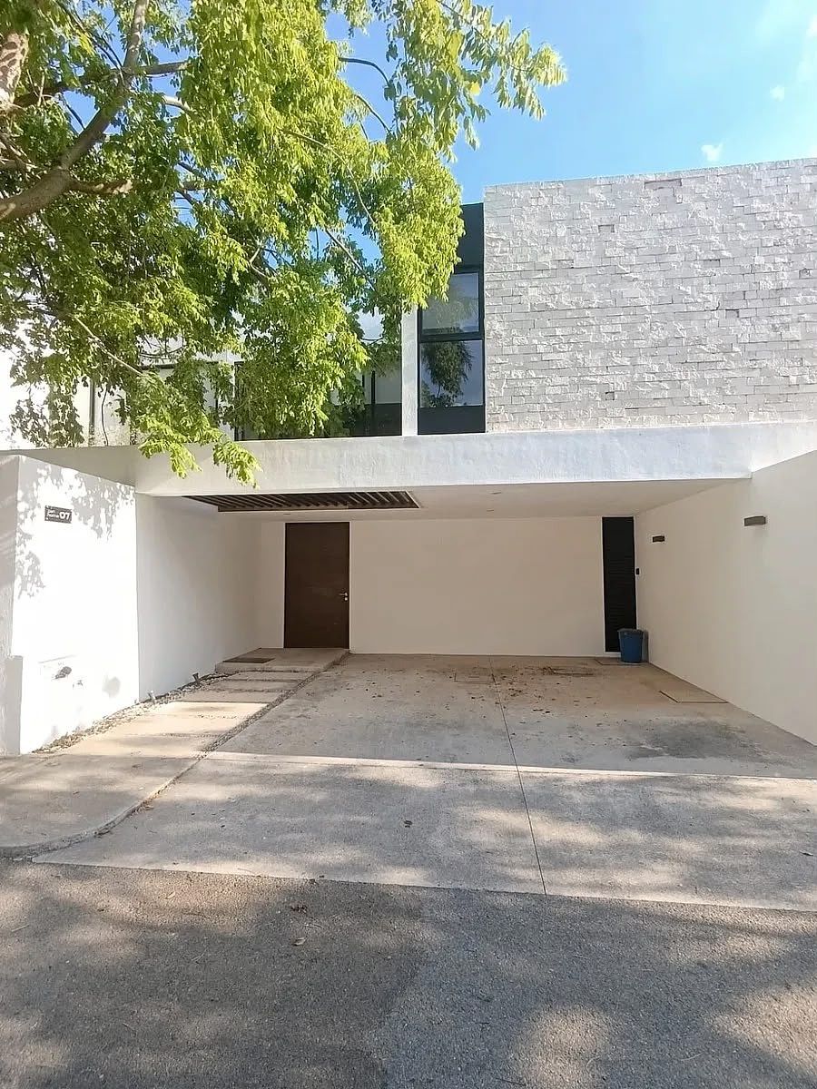 Casa tipo Villa en Montebello, foto 1 de 12