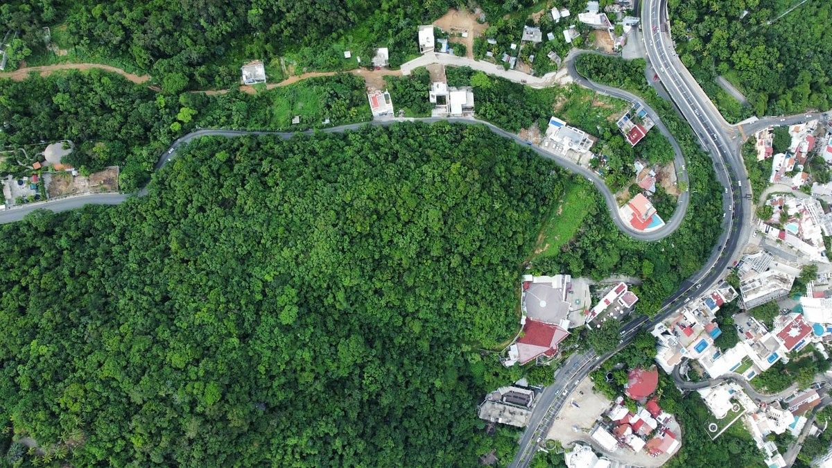 TERRENO EN  AV ESCENICA, foto 1 de 1