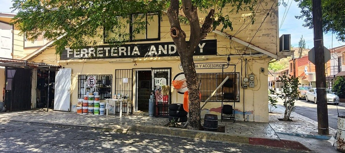 Local comercial en Centro, Santa Rosalía, foto 2 de 20