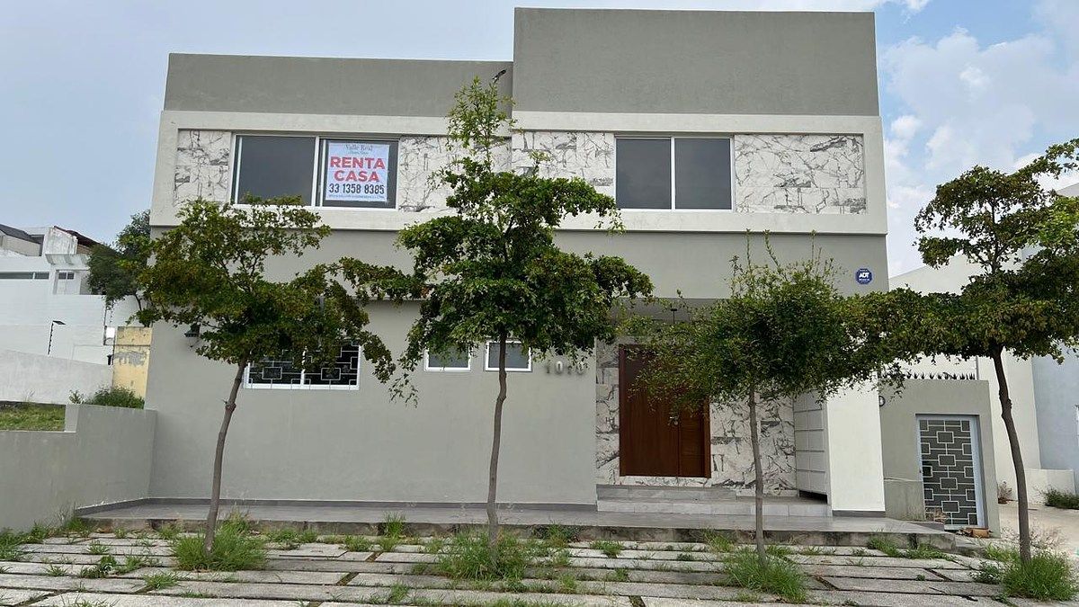 Casa de 5 Recamaras en Renta en Valle Imperial, foto 1 de 12