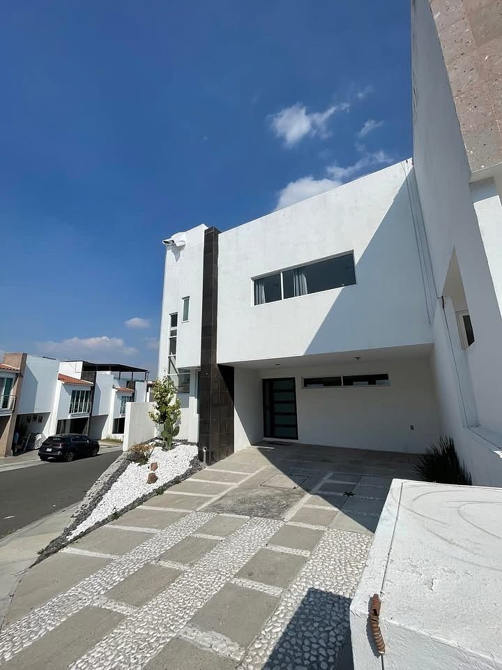 CASA AMUEBLADA EN ZIBATA, foto 1 de 13