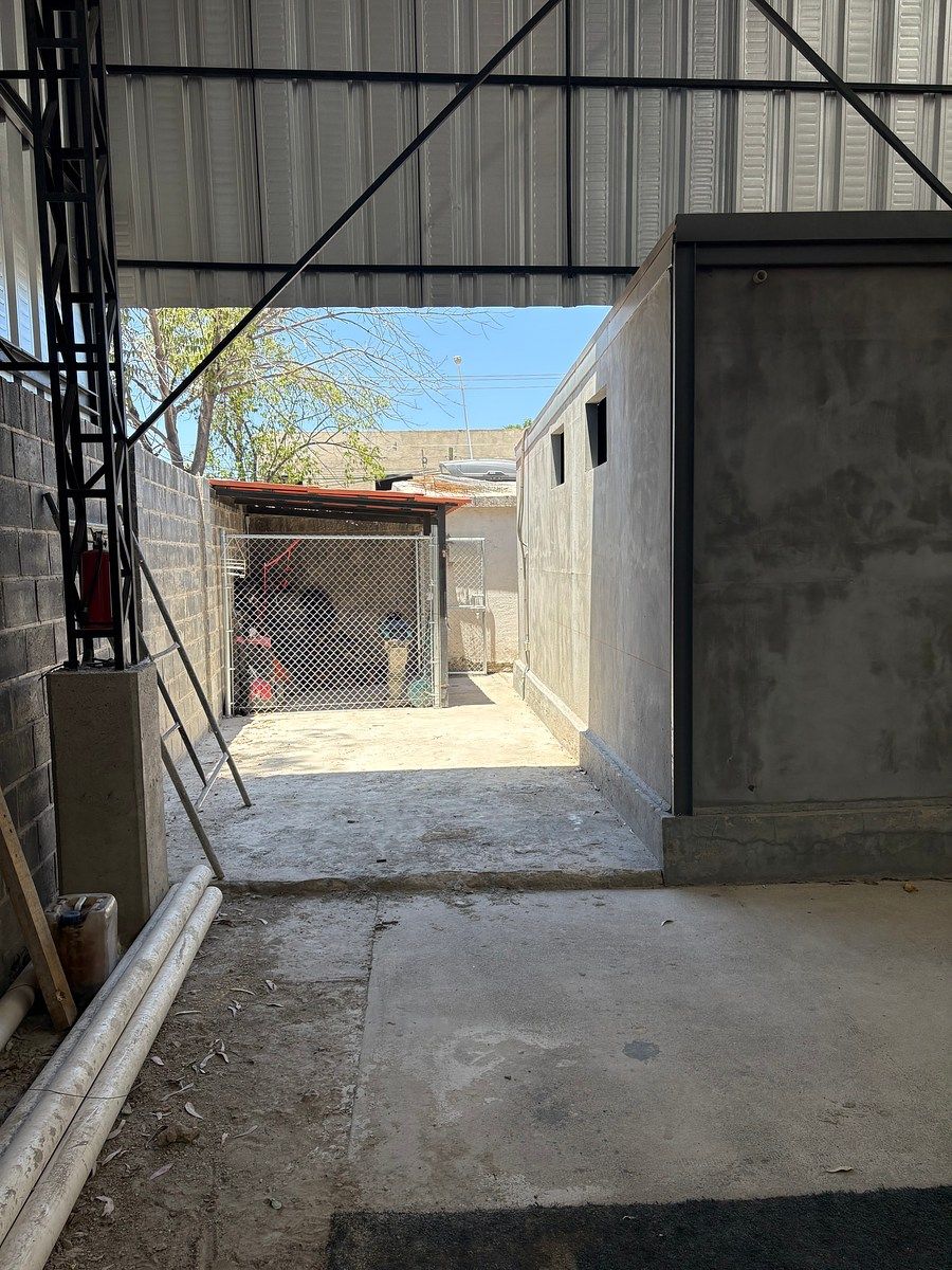 Bodega comercial en San Juan de Ocotan, Zapopan, foto 3 de 7