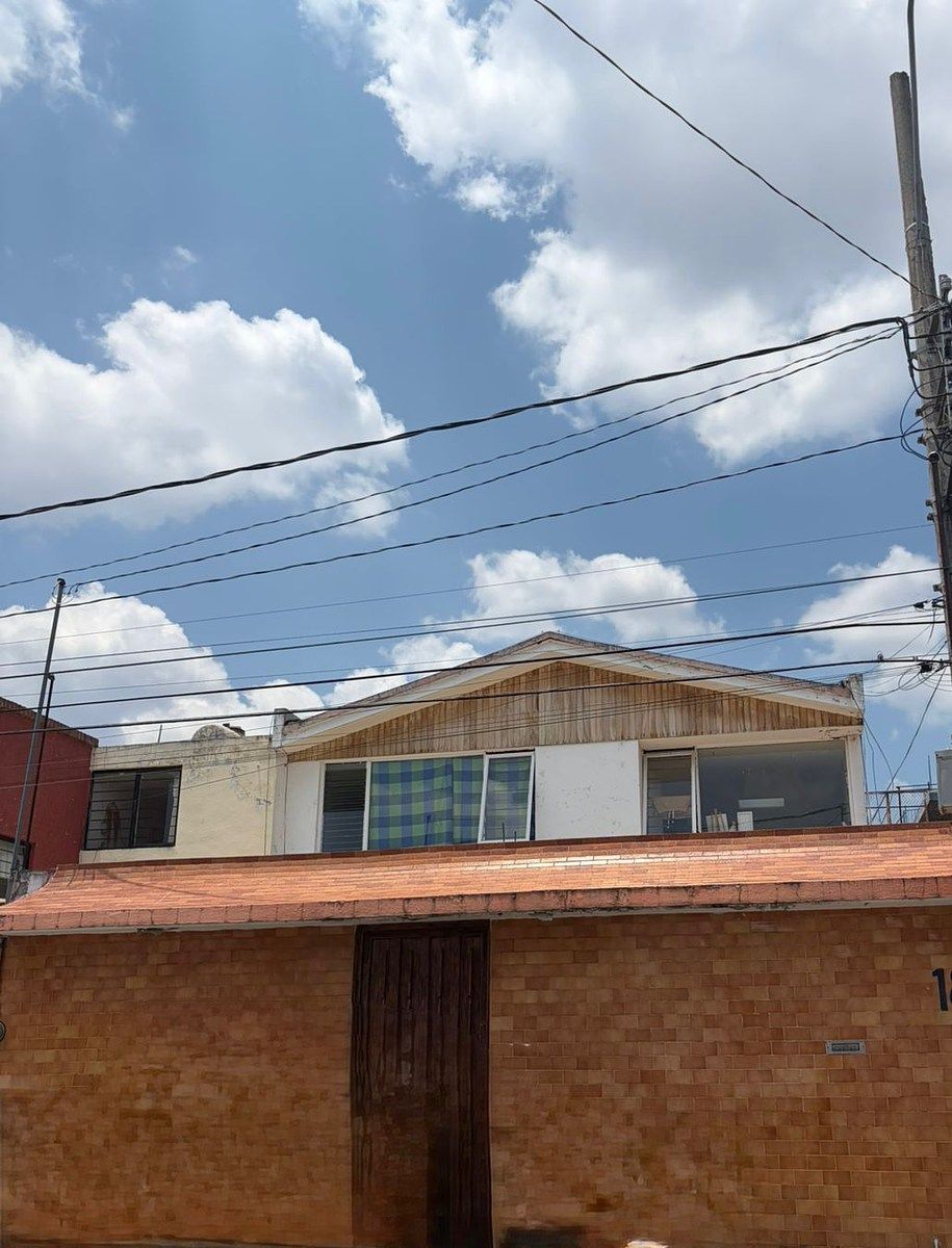 Casa em Félix Ireta, Morelia, foto 2 de 14