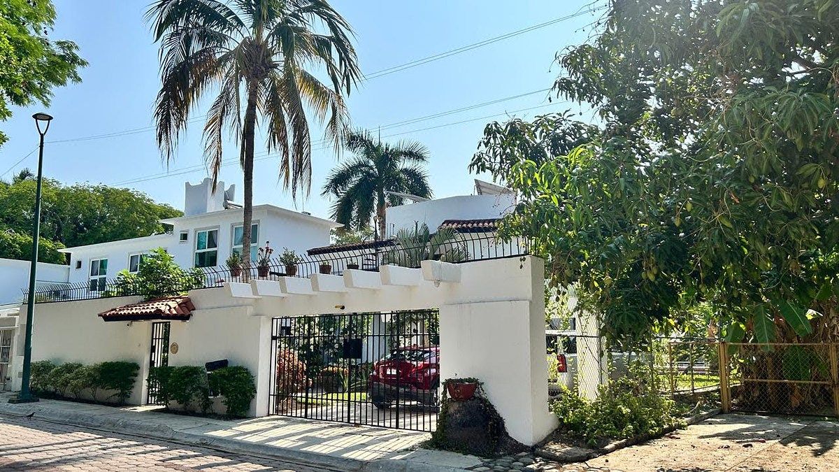 Casa en venta en Club de Golf Palma Real, Ixtapa Zihuatanejo, Guerrero