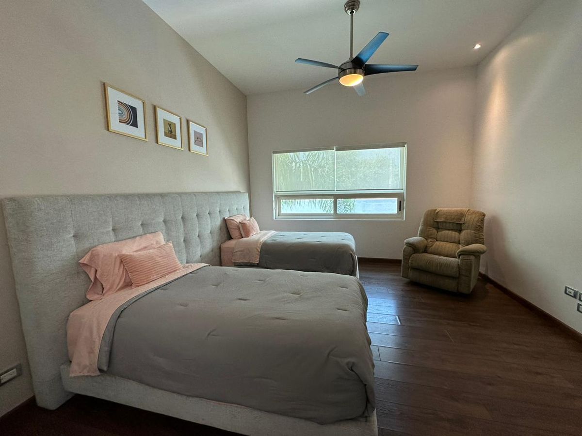 Casa em Fuentes del Valle, San Pedro Garza García, foto 19 de 25