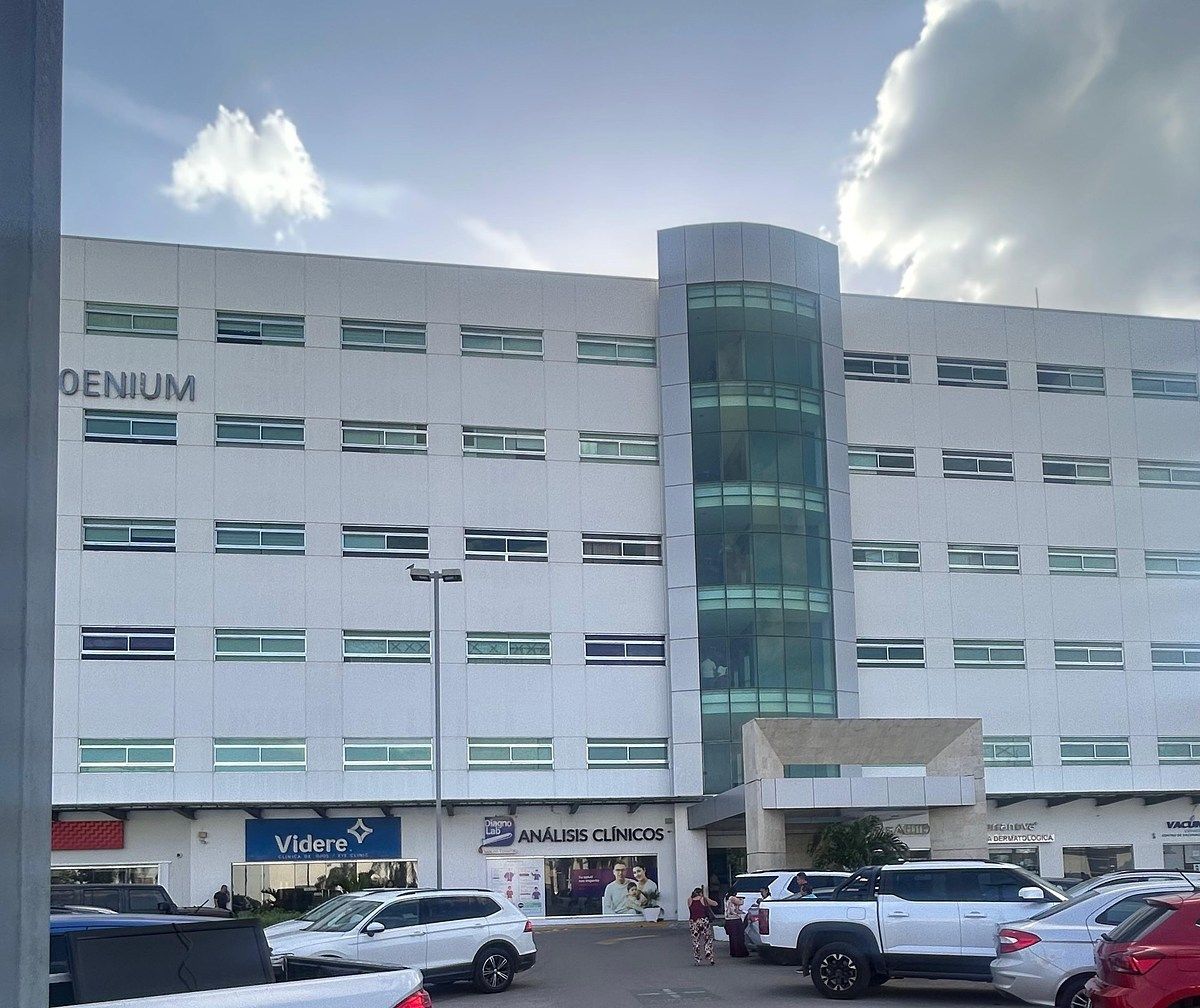 ALUGO CONSULTÓRIO MÉDICO. torre Altabrisa Milenium, foto 1 de 16
