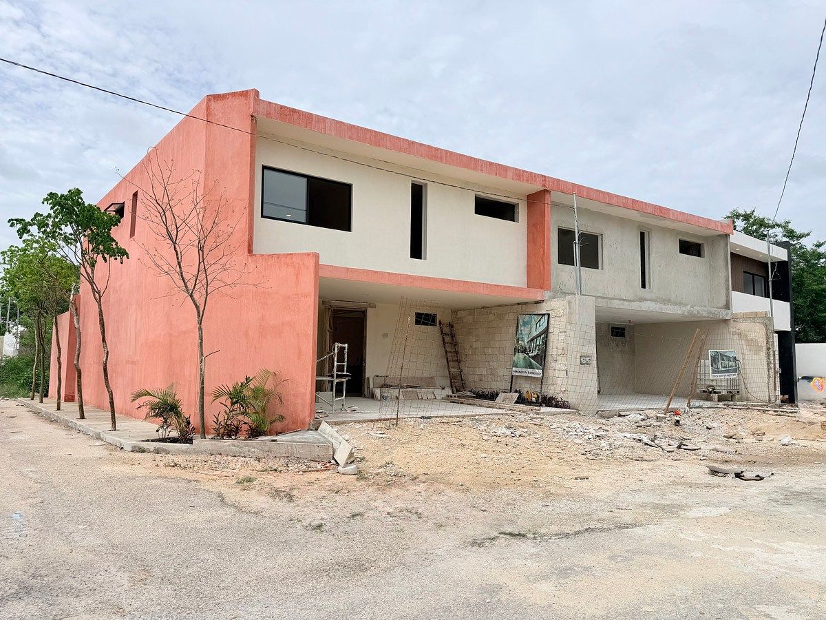 Casa en venta l Temozón Mérida l 3 recámaras l Diseño exclusivo l Alberca, foto 1 de 16