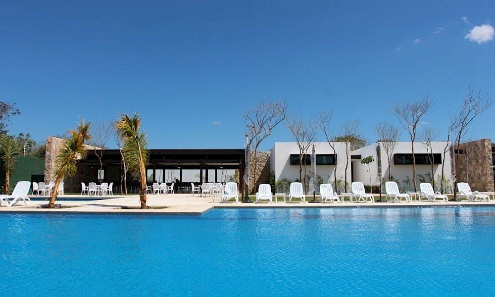 Venta Lote en Privada Parque Natura, Cholul, photo 1 of 7