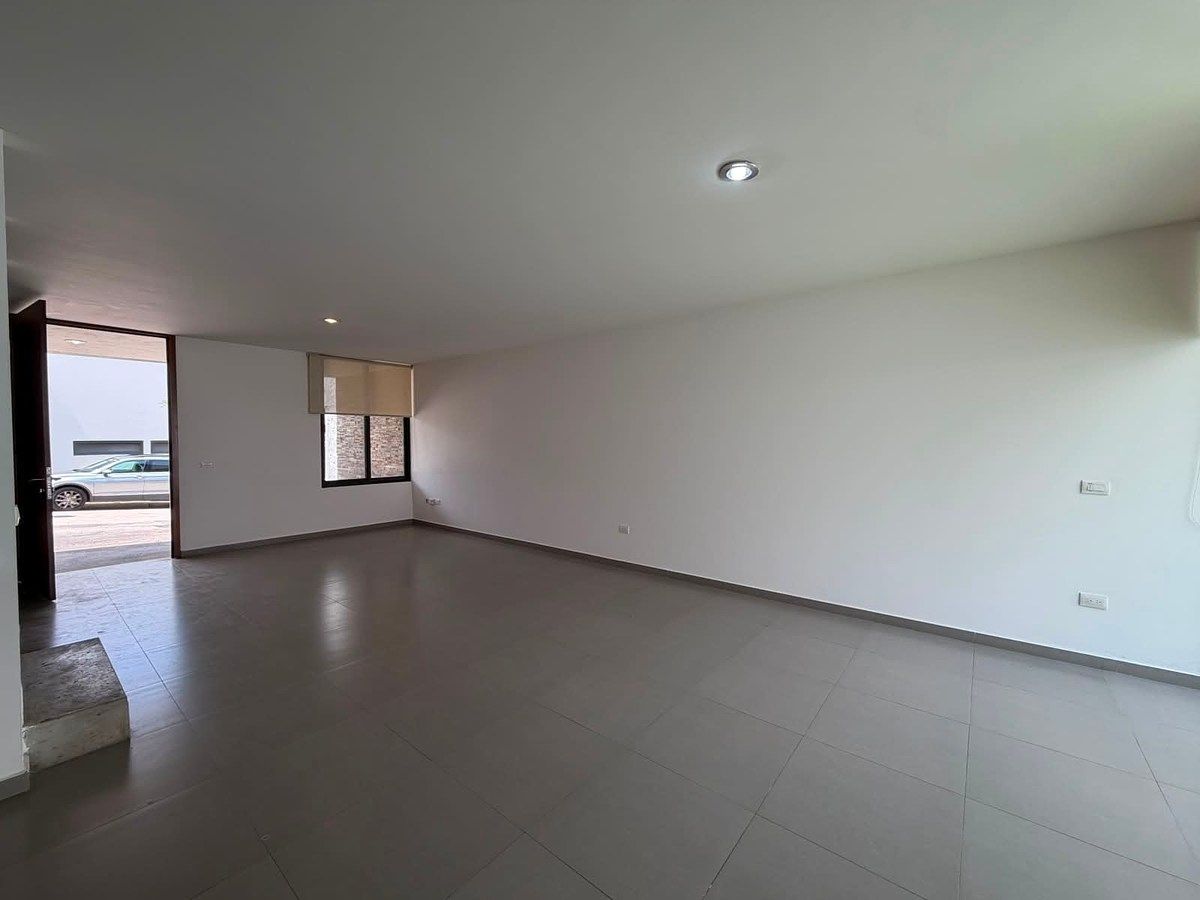 Casa em condomínio fechado em Valle Imperial, Zapopan, foto 3 de 24