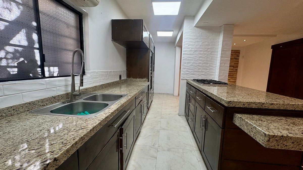 Casa em Villafontana, Mexicali, foto 5 de 32