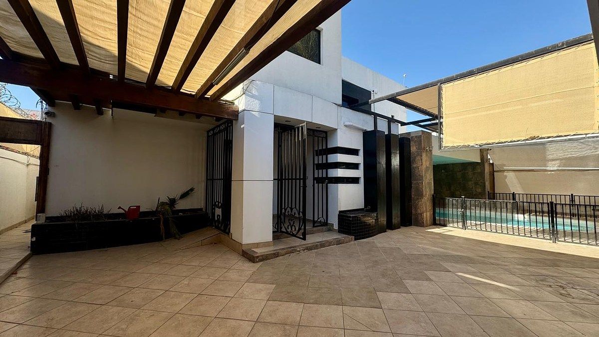 Casa em Villafontana, Mexicali, foto 3 de 32