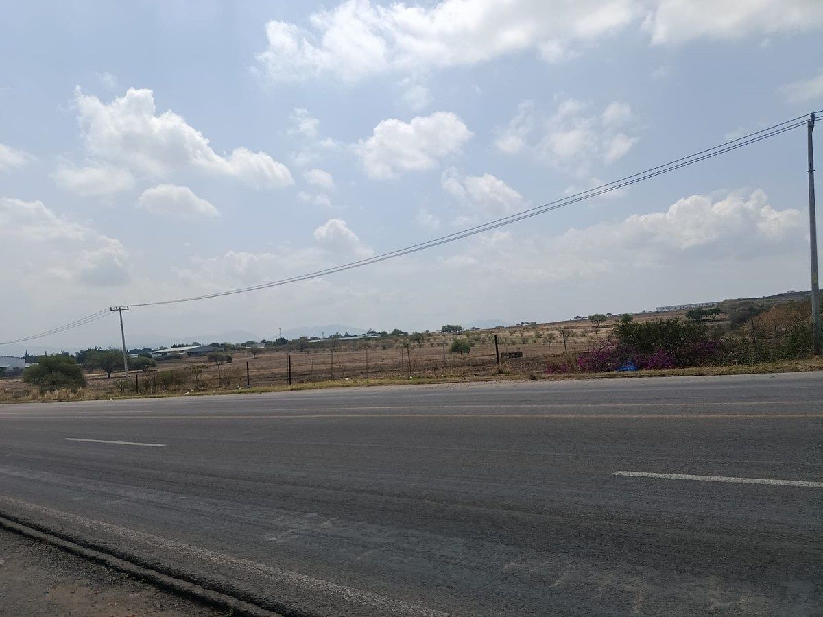 Lote em Jardines de La Calera, Tlajomulco de Zúñiga, foto 2 de 5