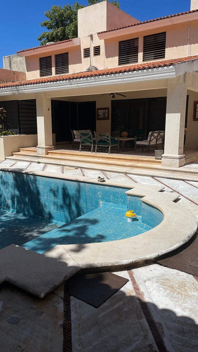 Casa bonita, foto 1 de 11