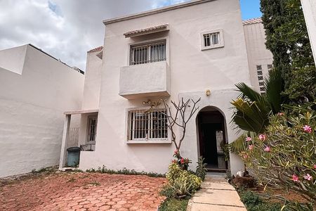 CASA PARA REMODELAR EN MONTEBELLO