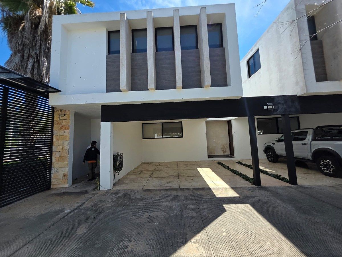 TOWNHOUSE EN RENTA EN VILLATHENA, foto 1 de 25