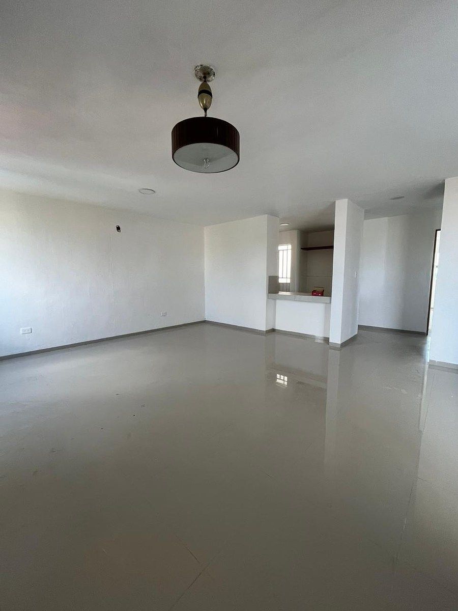 APARTAMENTO NA AVENIDA YUCATAN, foto 1 de 10