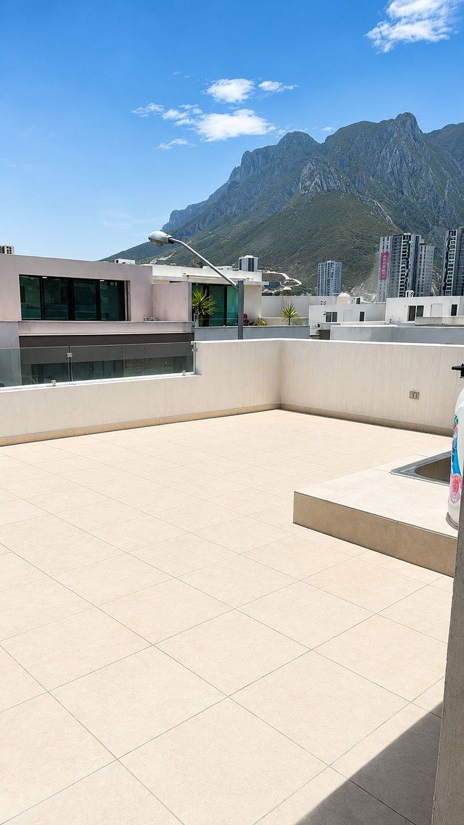 Casa em Priv Sierra Madre, Santa Catarina, foto 11 de 12
