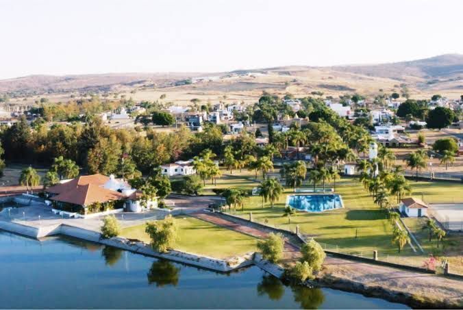 Se  vende Terreno en  Fraccionamiento Tres Reyes,  Cajititlán, Tlajomulco, foto 1 de 7