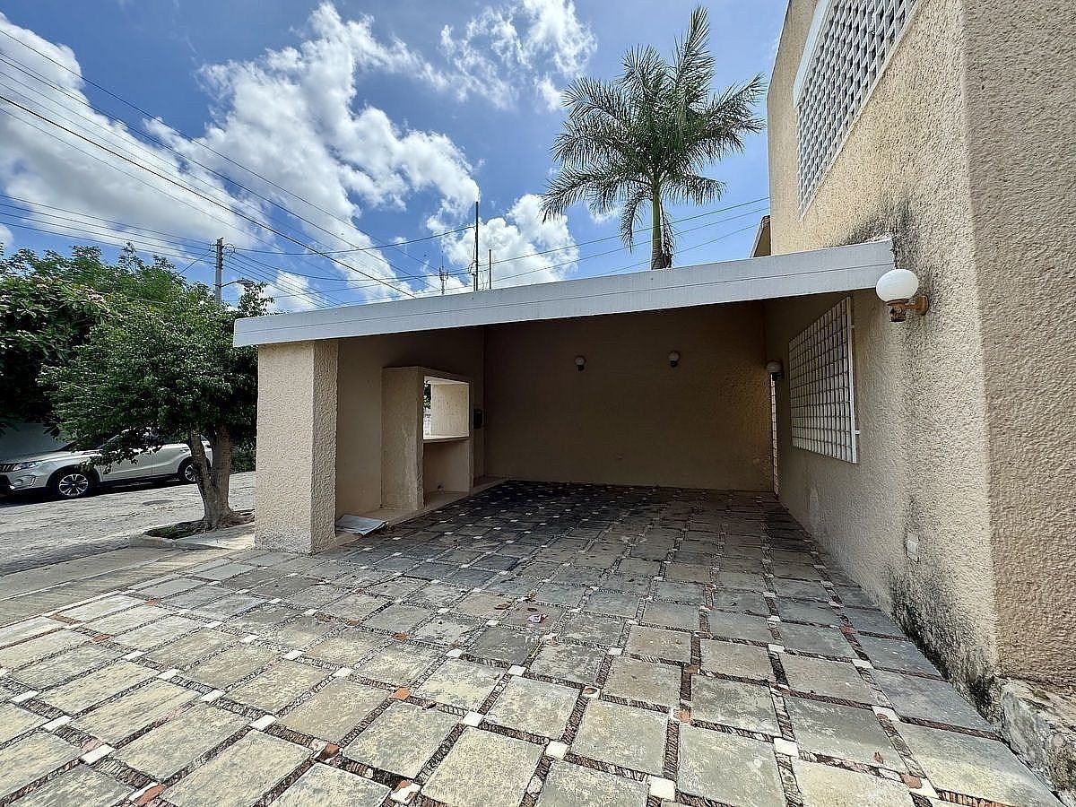 Casa en Loma Bonita, Mérida, foto 5 de 35