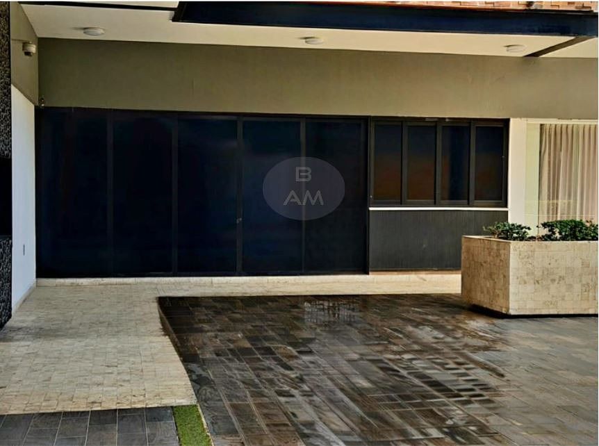 LOCAL COMERCIAL EN RENTA EN EXCLUSIVA PLAZA COMERCIAL AL NORTE DE MÉRIDA, foto 1 de 7