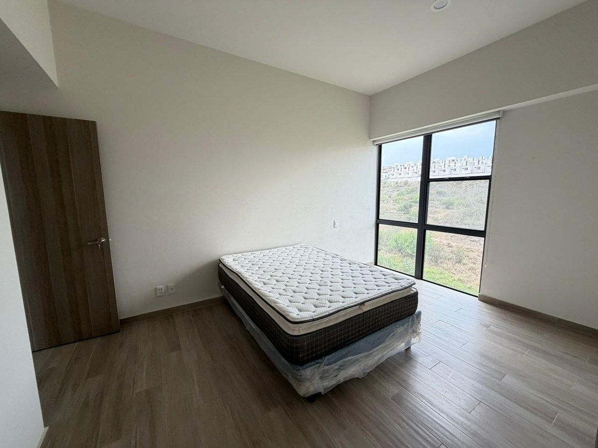 Apartamento em Fraccionamiento Del Parque Residencial, El Marqués, foto 4 de 15