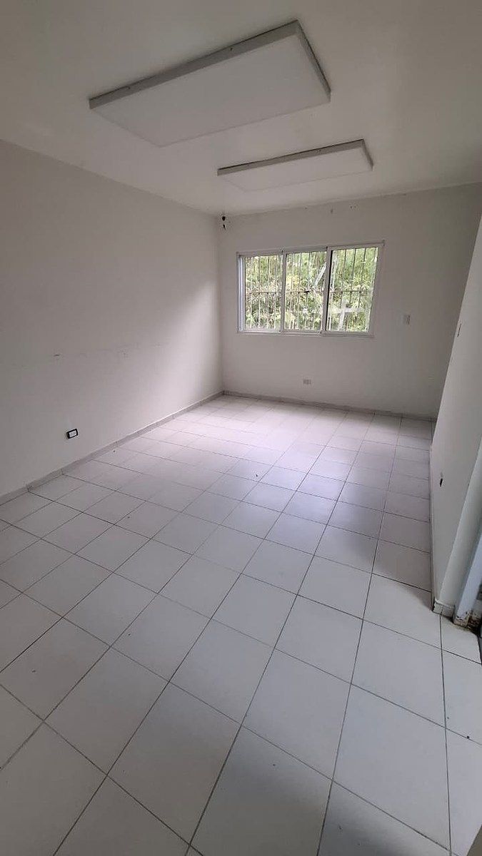 Local Comercial en Jardines del Norte, Santo Domingo Centro (Distrito Nacional), foto 2 de 9