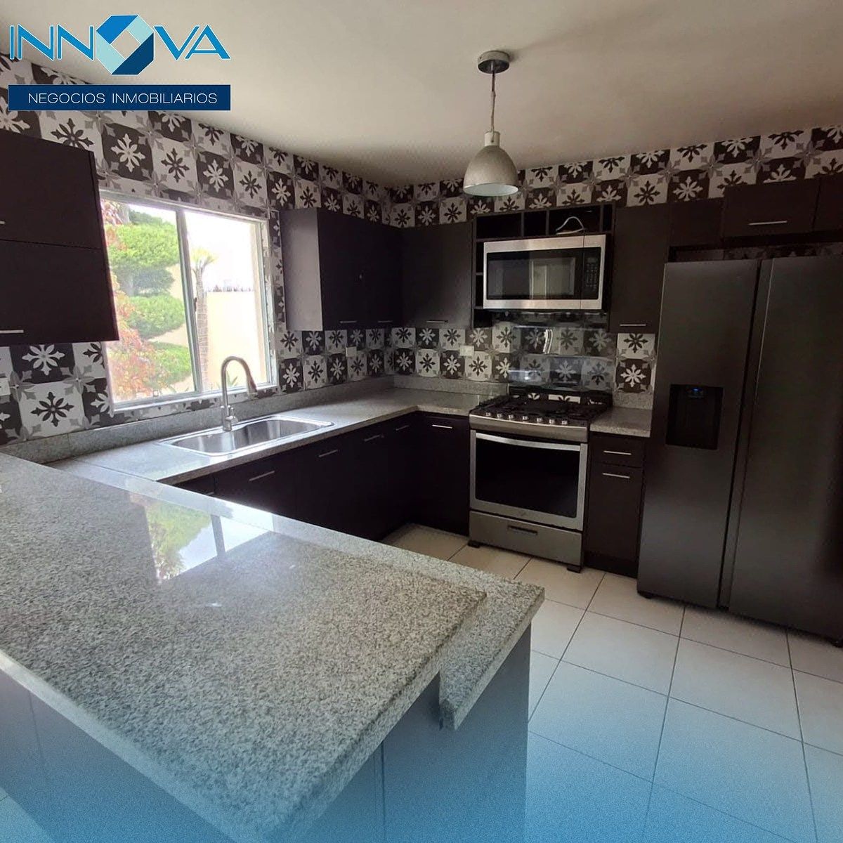 Casa em Verona Residencial, Tijuana, foto 3 de 14