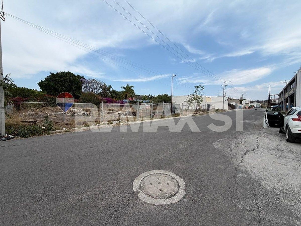 Lote comercial em Los Olvera, Corregidora, foto 4 de 8