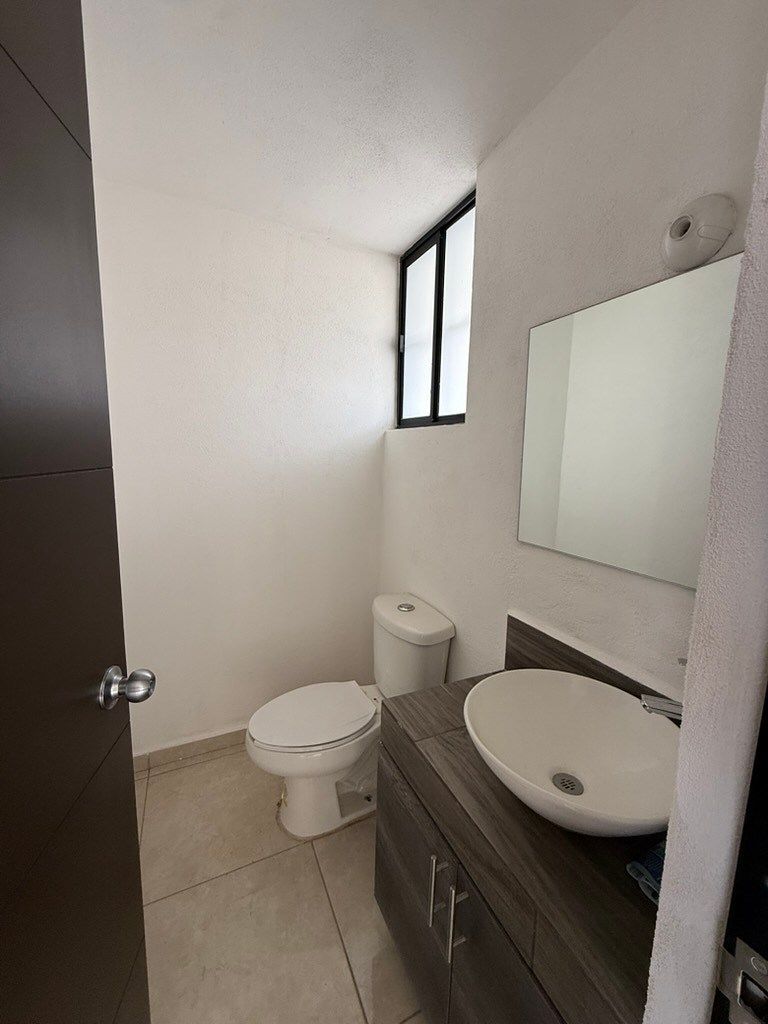 House in Bosques del Quinceo, Morelia, photo 13 of 25