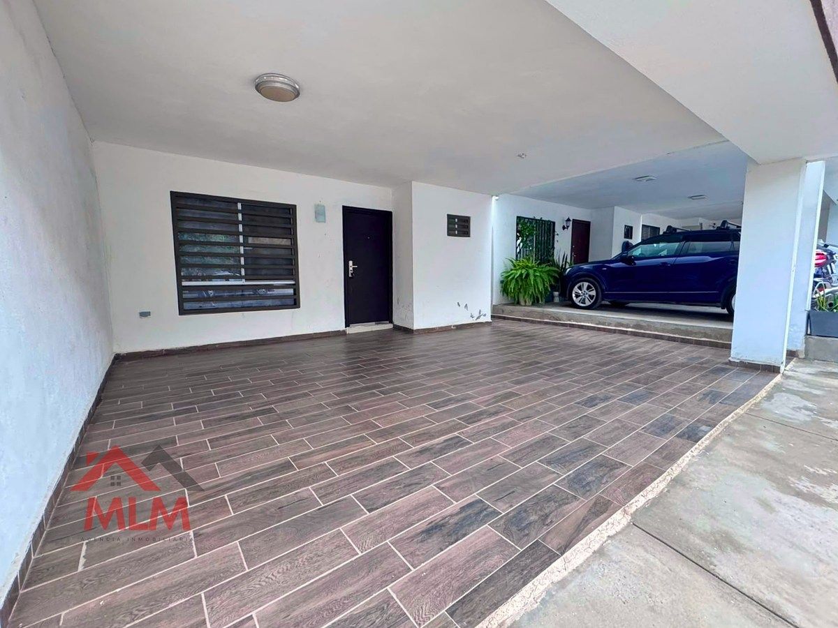 Casa em Dominio Cumbres, García, foto 3 de 28