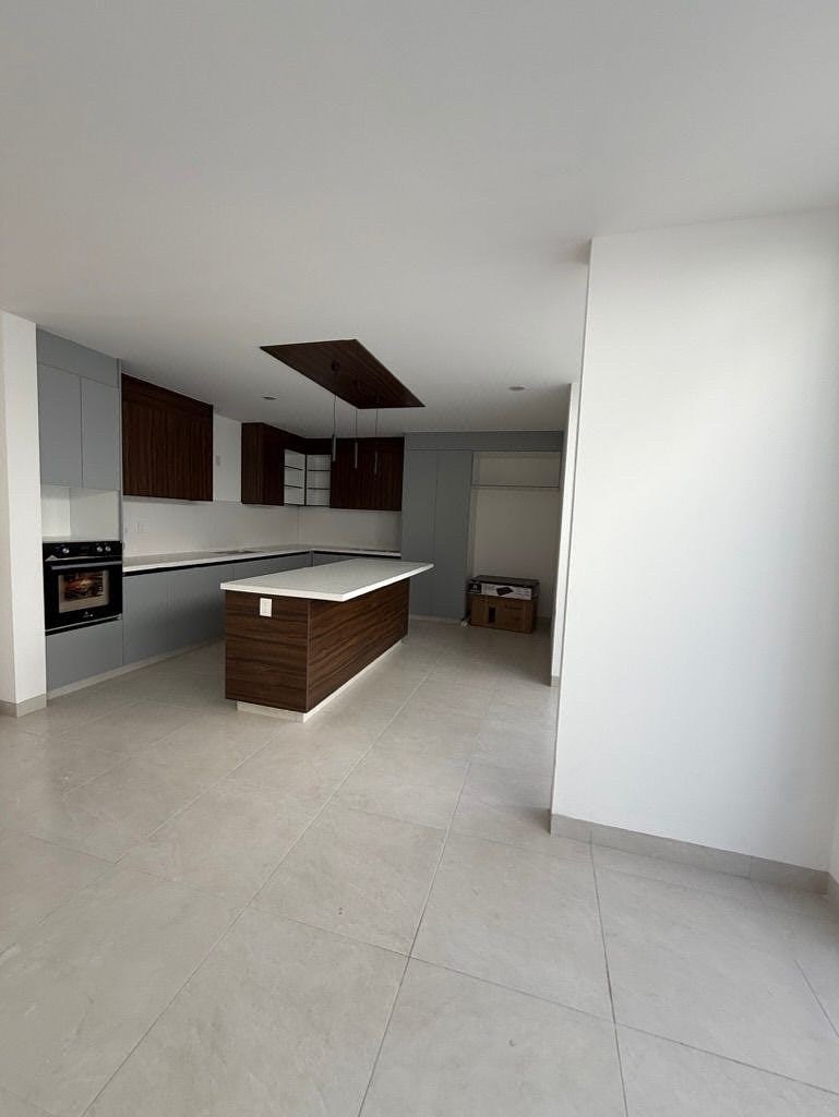 Casa Nueva de Autor con Recámara en Planta Baja | El Mirador - foto 4