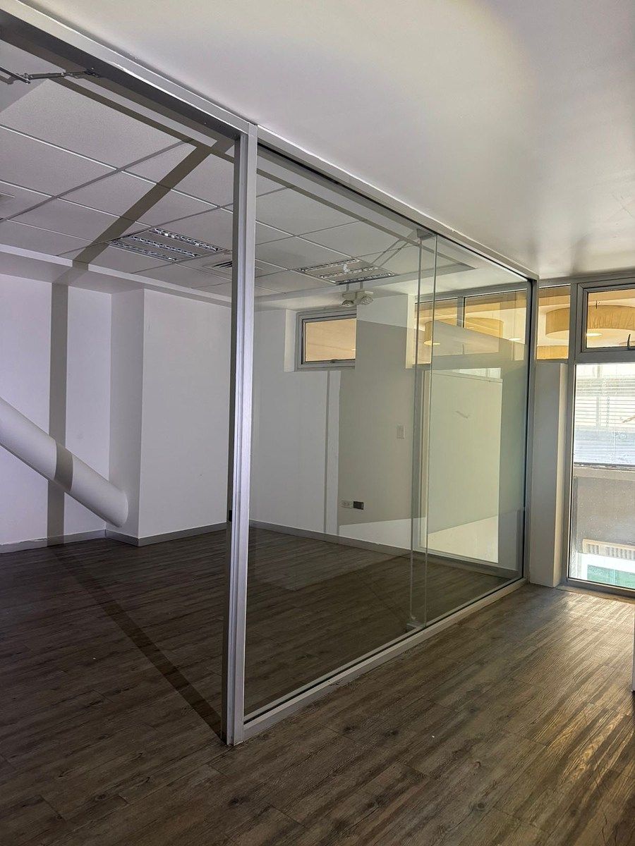 Office in Revolución, Tijuana, photo 12 of 13
