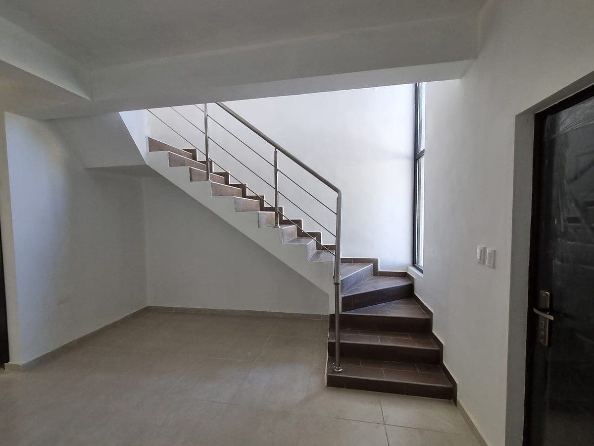 Casa em San Pedro, Chihuahua, foto 11 de 13