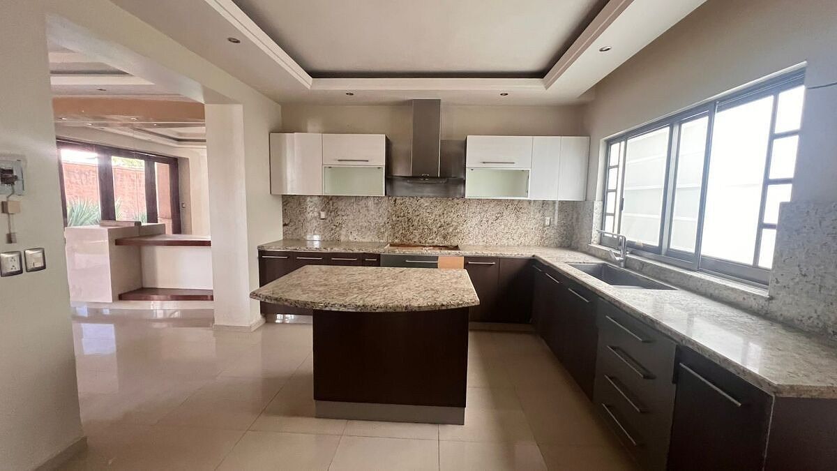Casa con uso de suelo en Jardines de La Rivera, Tepatitlán de Morelos, foto 12 de 36
