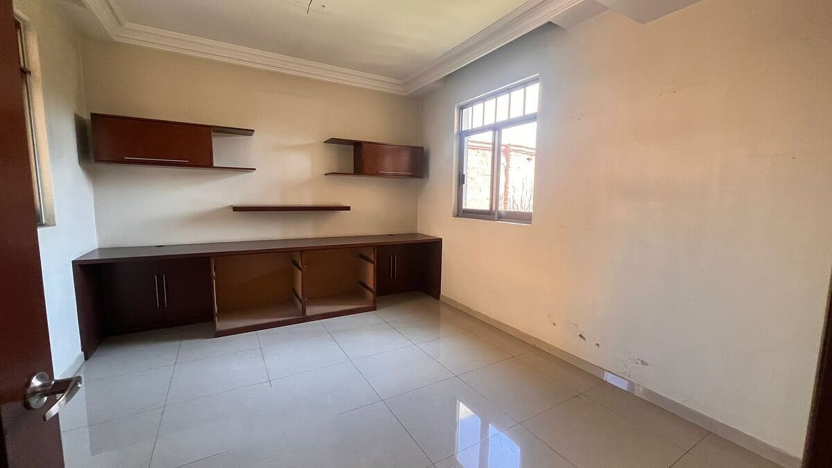 Casa con uso de suelo en Jardines de La Rivera, Tepatitlán de Morelos, foto 28 de 36