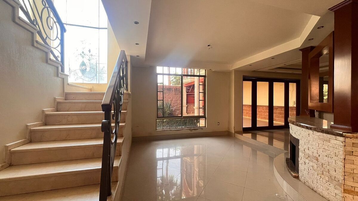 Casa con uso de suelo en Jardines de La Rivera, Tepatitlán de Morelos, foto 8 de 35