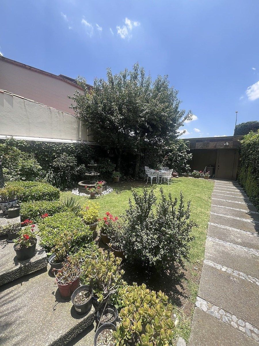 MB-Casa en venta en Parques de la herradura en calle cerrada,jardín y terraza - foto 4
