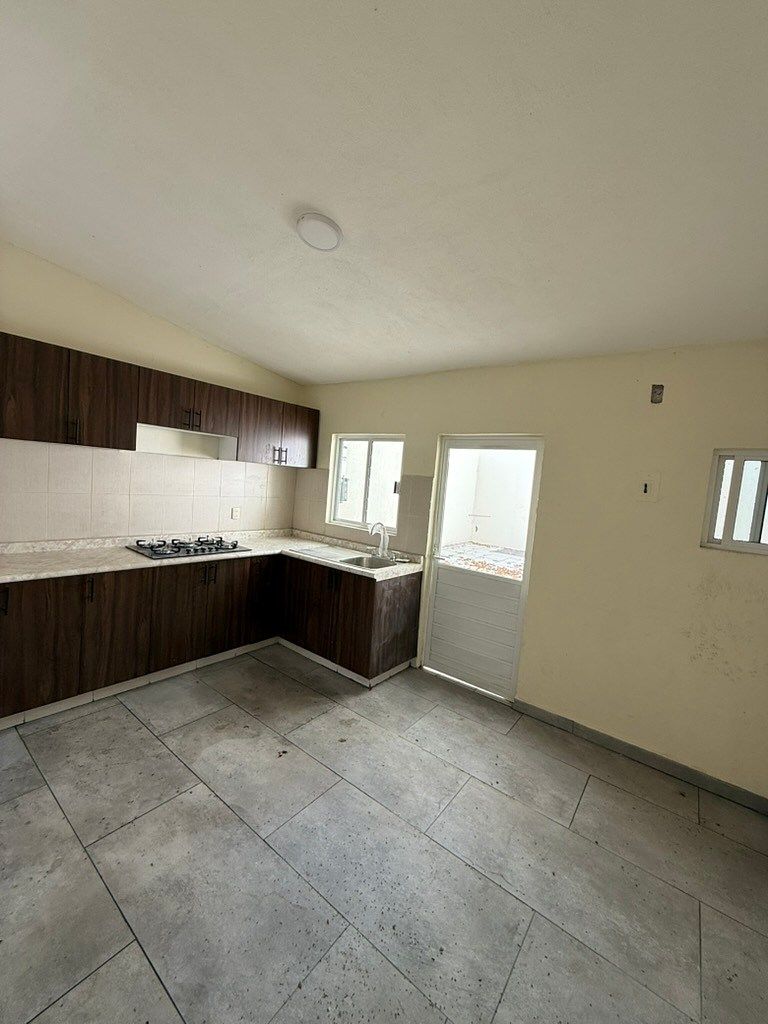 Casa en Rincón Tarasco, Morelia, foto 4 de 24