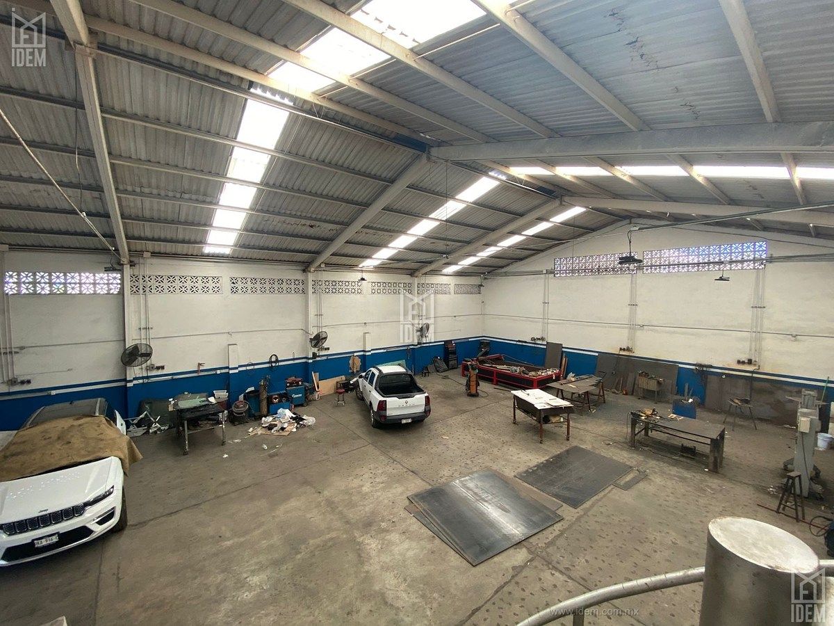 Commercial Storage Unit in Mitras Norte, Monterrey, photo 3 of 5
