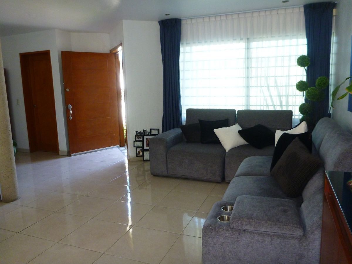 Casa em Real de Valdepeñas, Zapopan, foto 3 de 18
