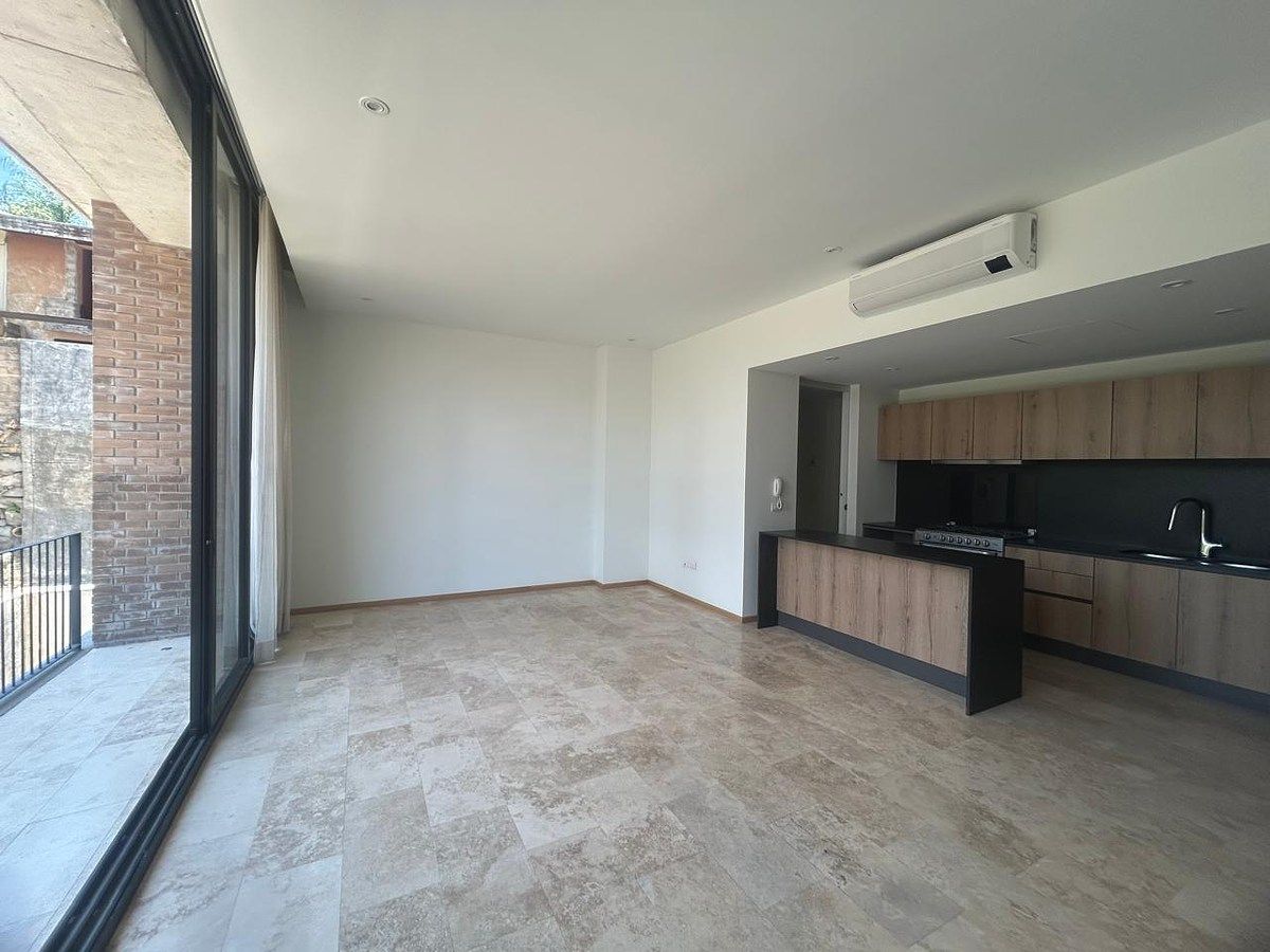 Apartment in Hacienda de Las Lomas, Zapopan, photo 2 of 20