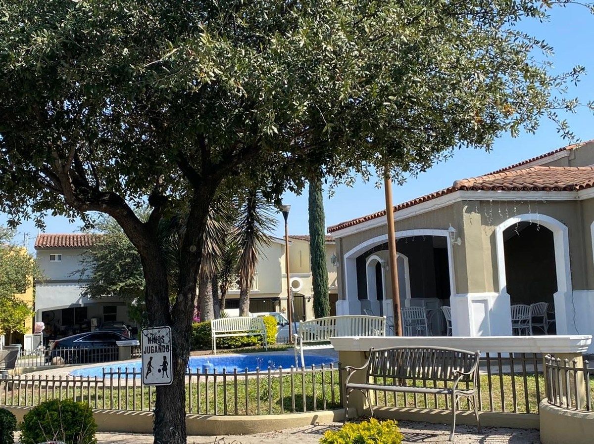 Casa em Cerrada de Cumbres, Monterrey, foto 2 de 16